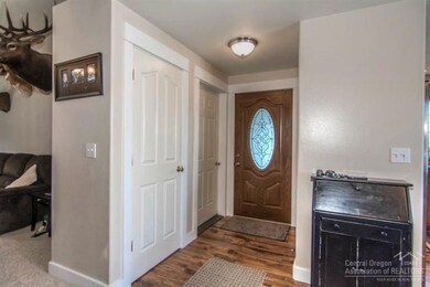 1902 SW 35th Place, Redmond, OR 97756 - photo 4