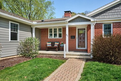 31 West St, Easthampton, MA 01027 - photo 3