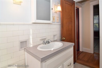 663 Academy Ave unit 665, Providence, RI 02908 - photo 7