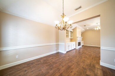8018 Oakwood Garden St, Houston, TX 77040 - photo 4