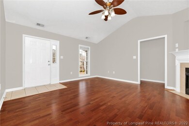 1611 Stonewood Dr, Fayetteville, NC 28306 - photo 4