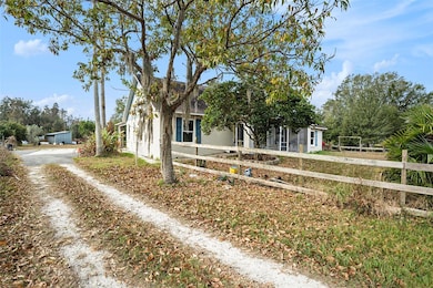 7309 Quail Meadow Rd, Plant City, FL 33565 - photo 2