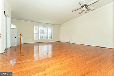 2454 Founders Way, Herndon, VA 20171 - photo 2