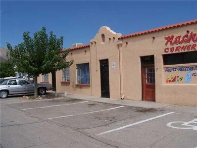 2605 Sparkman St, El Paso, TX 79930 - photo 2