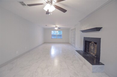 18498 Ih 10, Vidor, TX 77662 - photo 6