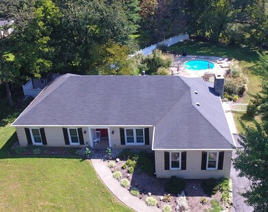 3 Bedroom, 3 Full Bathroom.