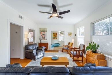 1740 Marshall St, Houston, TX 77098 - photo 4