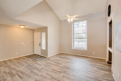 1137 E Del Rio St, Chandler, AZ 85225 - photo 2