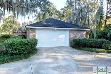 39 Clarendon Rd, Savannah, GA 31410 - photo 6