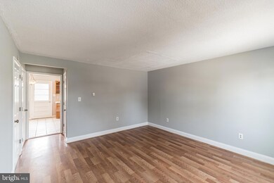 705 W 13th St, Front Royal, VA 22630 - photo 4