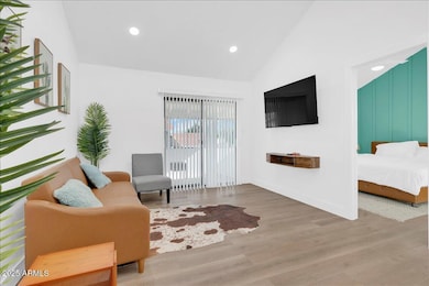 413 E Linda Ln unit D, Gilbert, AZ 85234 - photo 5