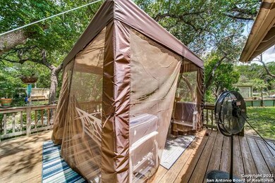 19214 Scenic Loop Rd, Helotes, TX 78023 - photo 7