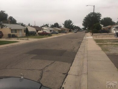 Moore Ave