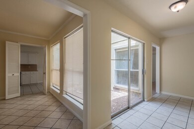 11814 Hillbrook Dr, Houston, TX 77070 - photo 4