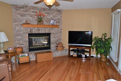 107 Graham Dr, Crossville, TN 38555 - photo 5