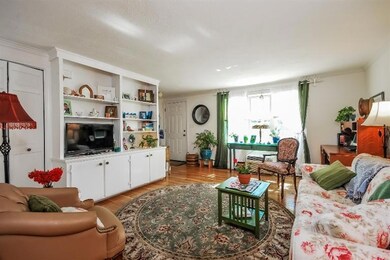 536 Main St unit 5, Falmouth, MA 02540 - photo 3