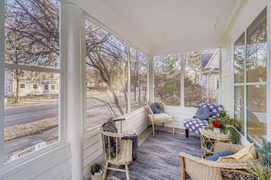 2821 E 26th St, Minneapolis, MN 55406 - photo 3