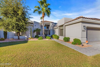 8124 E Jenan Dr, Scottsdale, AZ 85260 - photo 3