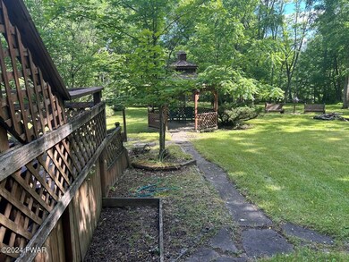 906 Hudson St, Hawley, PA 18428 - photo 6