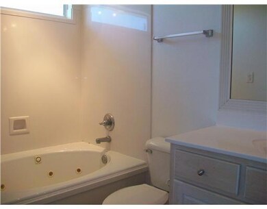 Master Bath/Spa.