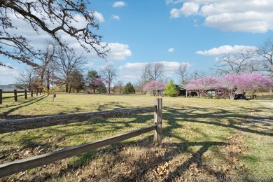 8876 N Crestwood Dr, Sperry, OK 74073 - photo 2