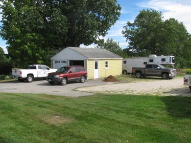 129 Main St, Chichester, NH 03258 - photo 4