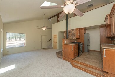 2210 Blue Oak Dr, Redding, CA 96001 - photo 7