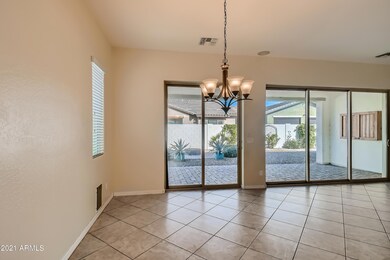 6-054375478-10 Dining Room