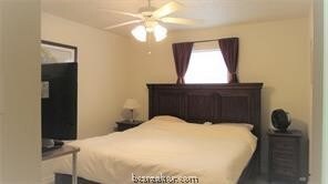 1010 Foster Ave unit AB, College Station, TX 77840 - photo 6