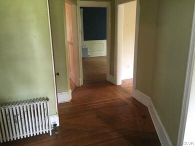 523 W Lafayette St, Easton, PA 18042 - photo 2