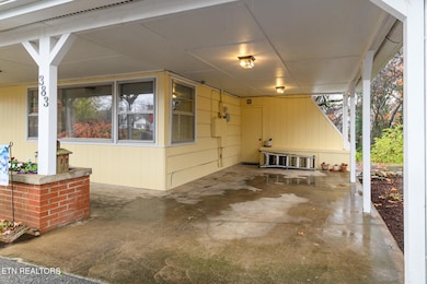 383 East Dr, Oak Ridge, TN 37830 - photo 5