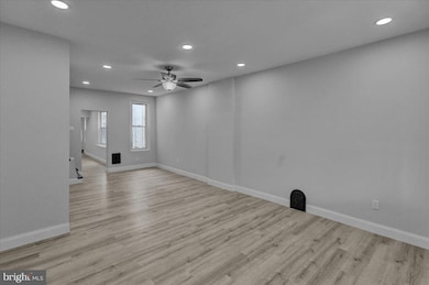 937 N 12th St, Reading, PA 19604 - photo 5