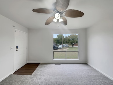 4702 Dee Ct, Fort Worth, TX 76135 - photo 3