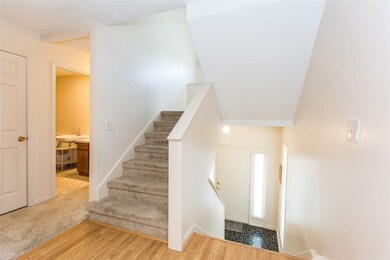 47 Wyndham Ave unit 47, Providence, RI 02908 - photo 2