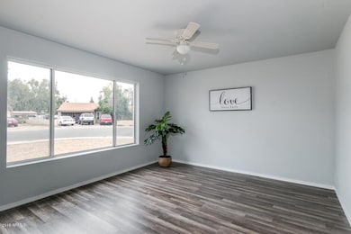 1606 N 47th Dr, Phoenix, AZ 85035 - photo 6