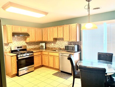 37 New York Ave, Rensselaer, NY 12144 - photo 4