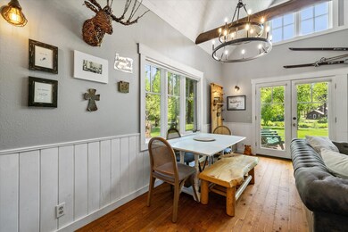 Cabin 5 - 25559 SW Suttle Sherman Road