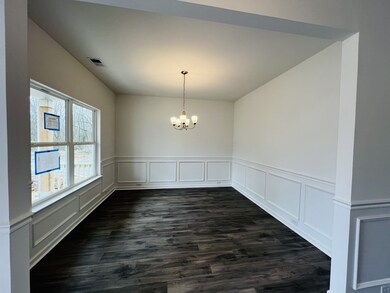 269 Forrest Dr, Columbia, TN 38401 - photo 6