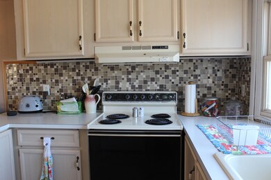 100 E Madison St, Atlanta, IN 46031 - photo 6