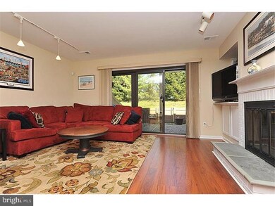 731 Wynnewood Rd unit 38, Ardmore, PA 19003 - photo 6