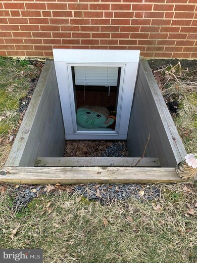 1366 Edinburg Rd, Princeton Junction, NJ 08550 - photo 5