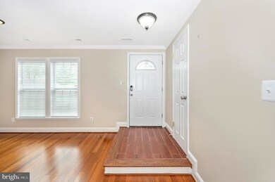 11302 Appledowre Way, Germantown, MD 20876 - photo 5