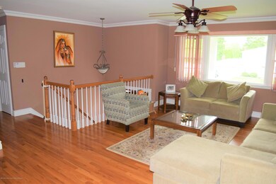 206 Tanglewood Ct, Middletown, NJ 07748 - photo 5