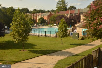 10240 Arizona Cir, Bethesda, MD 20817 - photo 3