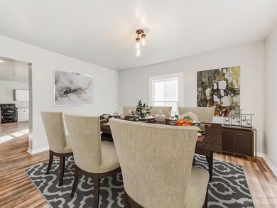 337 S Oak St, Statesville, NC 28677 - photo 7