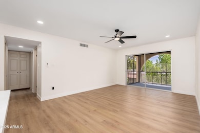 131 N Higley Rd unit 215, Mesa, AZ 85205 - photo 5