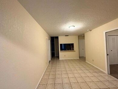 1323 Summit Run Cir, West Palm Beach, FL 33415 - photo 3