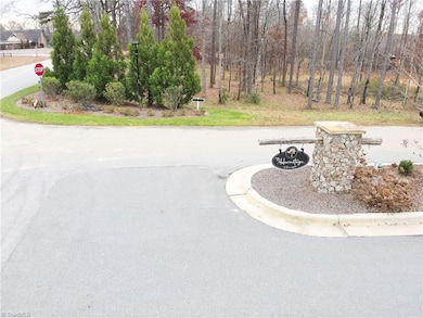 1000 Old Hickory Ct, Greensboro, NC 27455 - photo 7