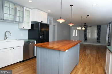 24678 Maddox Rd, Chaptico, MD 20621 - photo 7