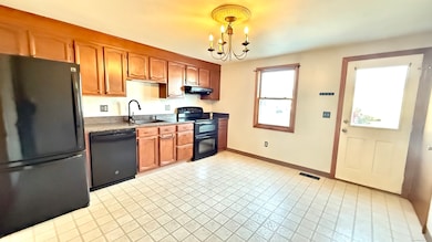 4 Persimmon Ln unit 4, Glastonbury, CT 06033 - photo 5